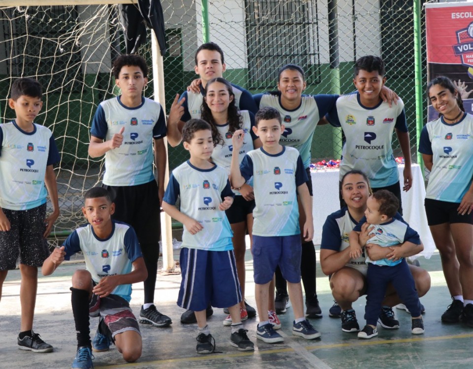 Integrar Voleibol agita alunos com Festival na Ilha Caraguatá